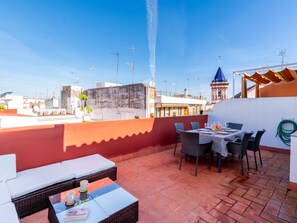 Outdoor dining - Holi - Rent Peñuelas (Sevilla)