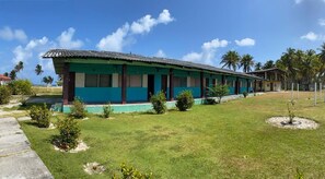 Front of property - Hotel El Porvenir (Narganá)