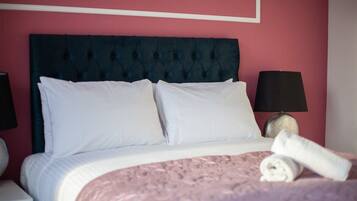 1 bedroom, iron/ironing board, travel crib, WiFi