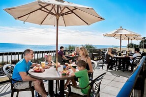Outdoor dining - Ocean View | Near Boardwalk | Tiki Bar | Fire Pit | Indoor/Outdoor Pool | Hot Tub | Lazy River | BBQ Grills | Restaurants (Myrtle Beach)