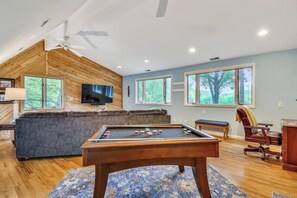 Smart TV, fireplace, smart speakers, offices
