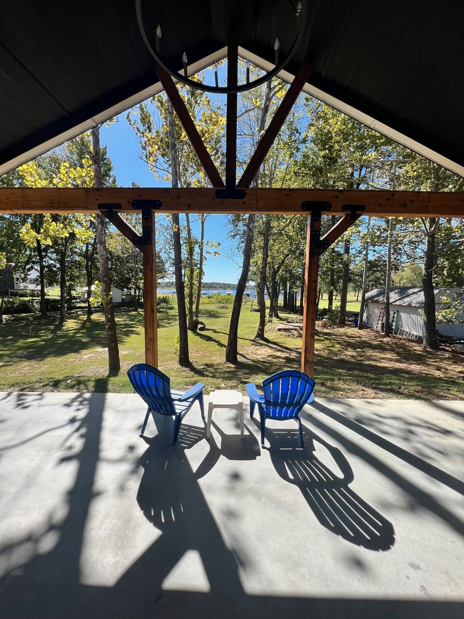 New Breathtaking Lakeside #1 Home