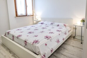 1 室のベッドルーム、ベッドシーツ