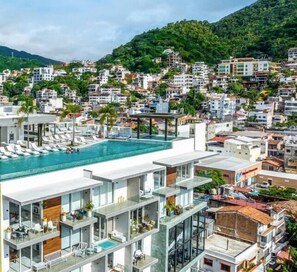 Exterior - Incredible Corner View to Ocean and Cathedral ! (Puerto Vallarta)