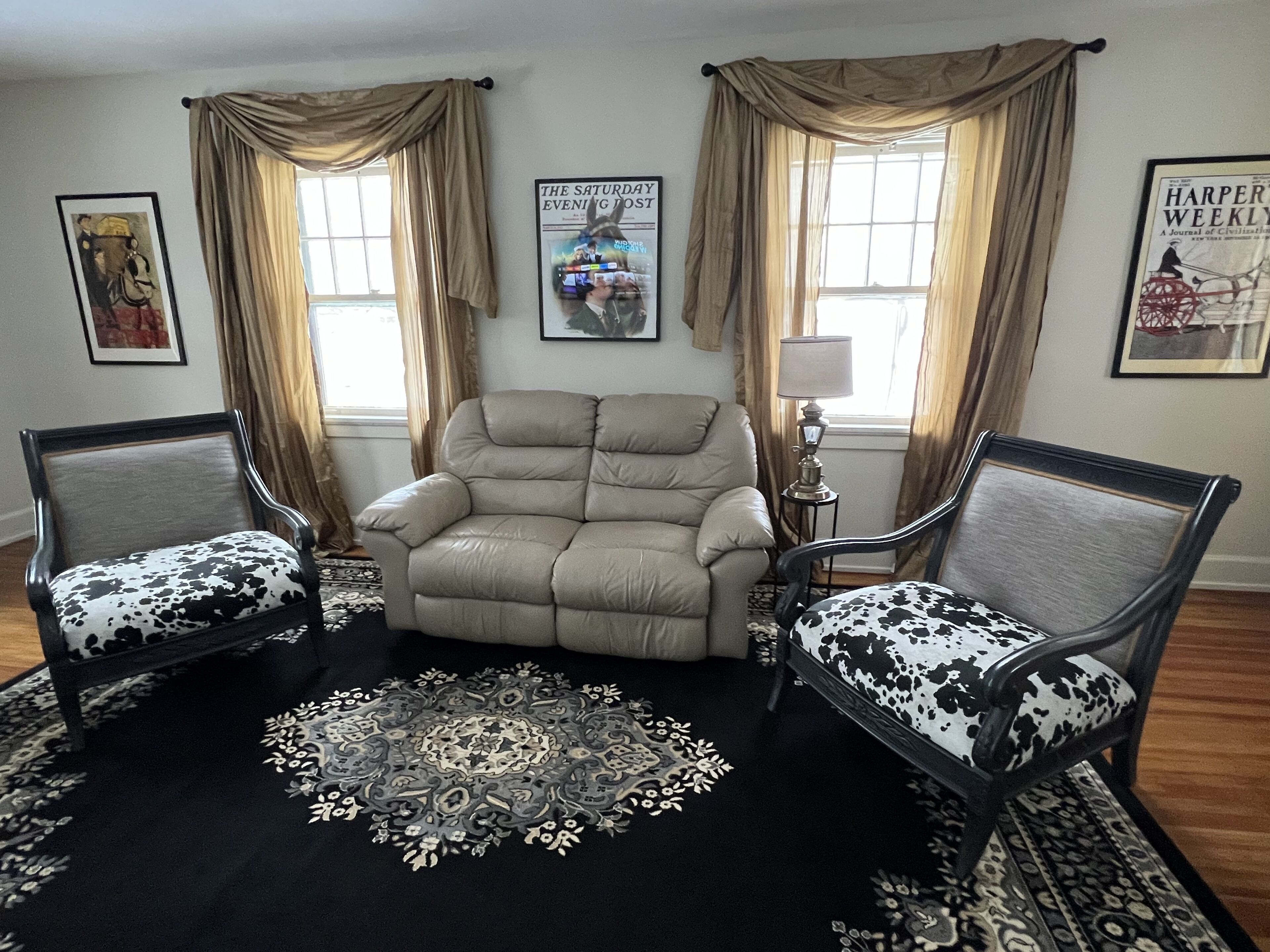Cozy, Historic Carriage House near VanderVeer Park