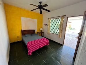 Basic Double Room Single Use | Down comforters, free WiFi - Hotel Nirvana  (Acapulco)