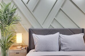 6 habitaciones, tabla de planchar con plancha y wifi gratis 