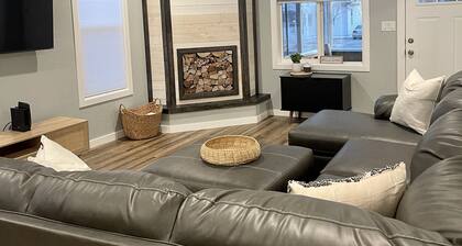 NEW! Heart of Downtown: The Hill Oasis