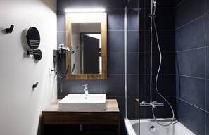 Håndklæder, Sæbe, Shampoo, Toiletpapir