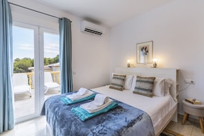 5 bedrooms, iron/ironing board, free WiFi, bed sheets