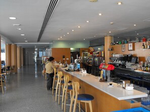 Bar (a l'allotjament)