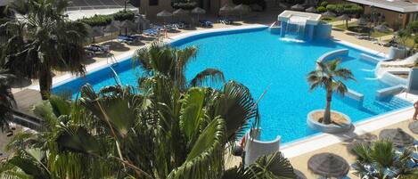 Indoor pool, outdoor pool