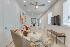 Interior - Excitement Escape | Theater Room | Themed Bedrooms | Reunion Membership (Kissimmee)