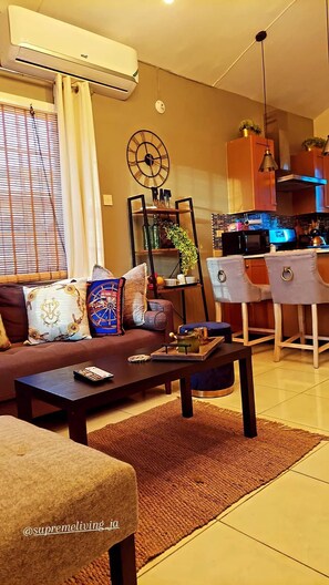 Smart-TV, DVD-Player