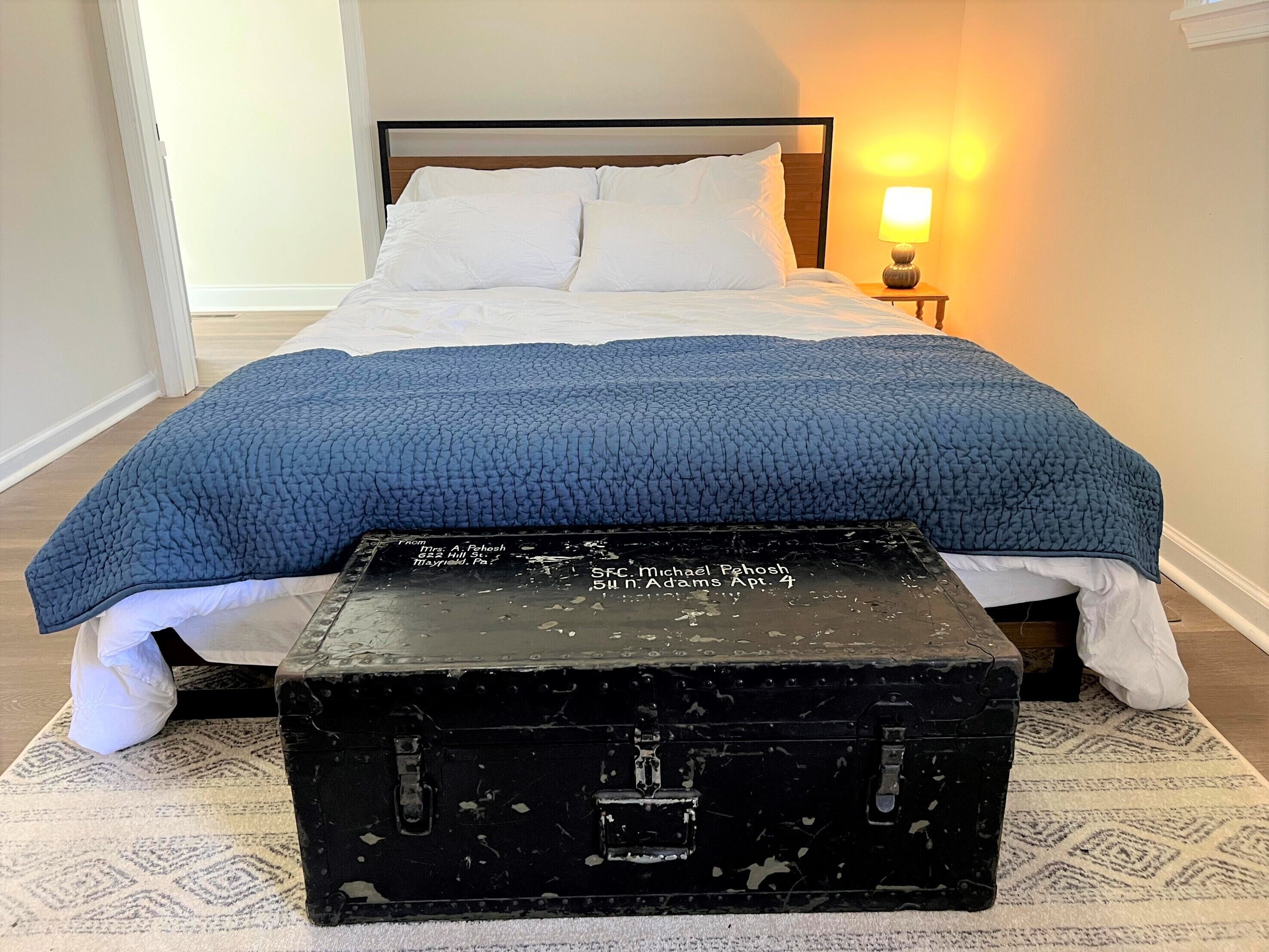 3 makuuhuonetta, ilmainen Wi-Fi, vuodevaatteet