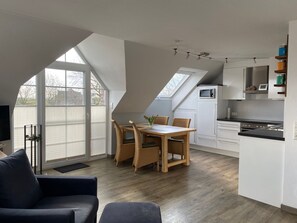 Imagen sin descripción, 5 de 17, botón