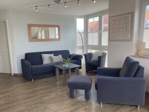 Imagen sin descripción, 3 de 17, botón