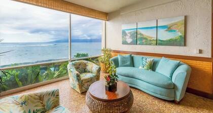 8th floor resort studio, AC stunning ocean views