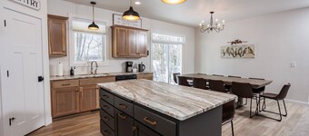 New Construction home- walking distance to downtown Sister Bay!