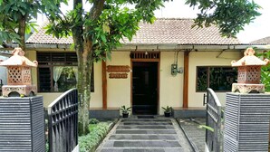 Ngoại thất