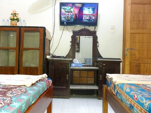 Quarto quádruplo família, 2 camas de casal | Roupa de cama