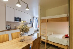 1 غرفة نوم وواي فاي مجانًا وملاءات أسرّة