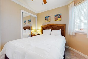 2 bedrooms, iron/ironing board, Internet, bed sheets