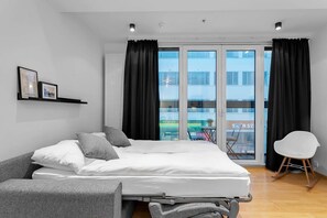 1 slaapkamer, geluiddichte muren, beddengoed