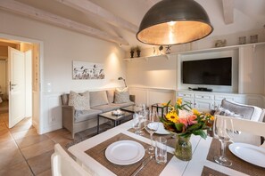 Uklassifisert bilde, 2 av 27, knapp