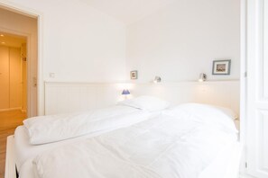 2 bedrooms, WiFi, bed sheets - Haus Atrium App. 19 - Haus Atrium, Gemütliche 2-zi, Fewo mit ca. 45 m² Wohnfläche für bis zu 4 Per (Sylt)