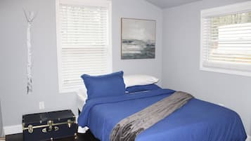 2 chambres, fer et planche à repasser, Wi-Fi gratuit, draps fournis