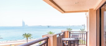 Luxe Getaways Palm Jumeirah