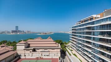 TWO BEDROOM APARTMENT (RAN 702) | Terrace/patio