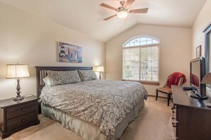 3 bedrooms, internet, bed sheets - #111 Shoreham Cottage (Pacific City)