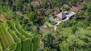 Front of property - RUMAH KAYU RESORT (Ubud)