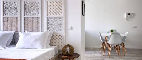 1 chambre, fer et planche à repasser, Wi-Fi gratuit