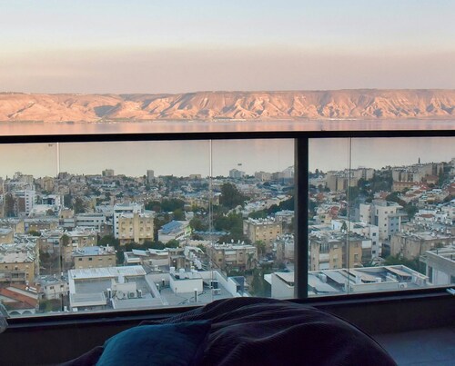 Sea of Galilee / Tiberias apartment with panoramic sea view
