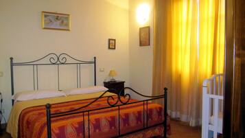 1 bedroom, iron/ironing board, travel crib, free WiFi