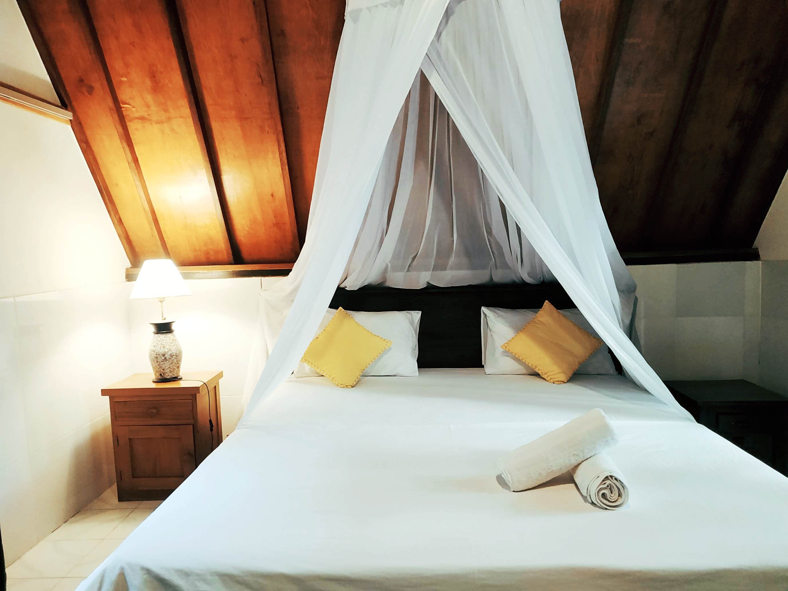 1 bedroom, in-room safe, desk, internet