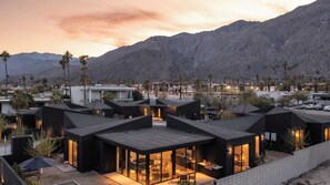 Apartment, 2 Bedrooms | Interior - Blackhaus Suites by AvantStay – Modern Comfort in Downtown Palm Springs (Palm Springs)