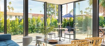 แบล็คเฮาส์ สวีทส์ บาย อะแวนท์สเตย์ – โมเด  ิร์น คอมฟอร์ต อิน ดาวน์ทาวน์ ปาล์มสปริงส์