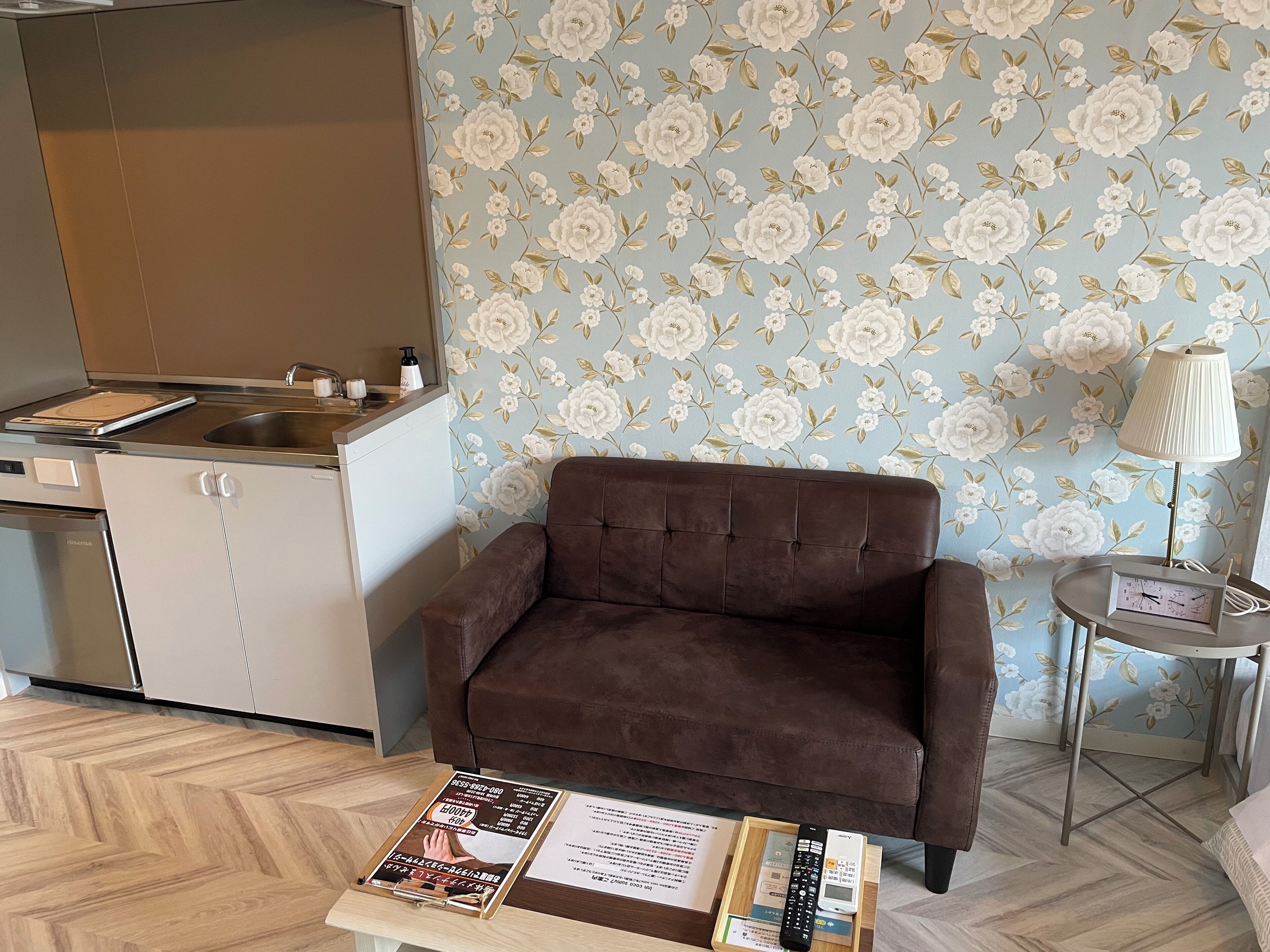 double room, non smoking | 1 bedroom, down duvets, individually decorated, individually furnished