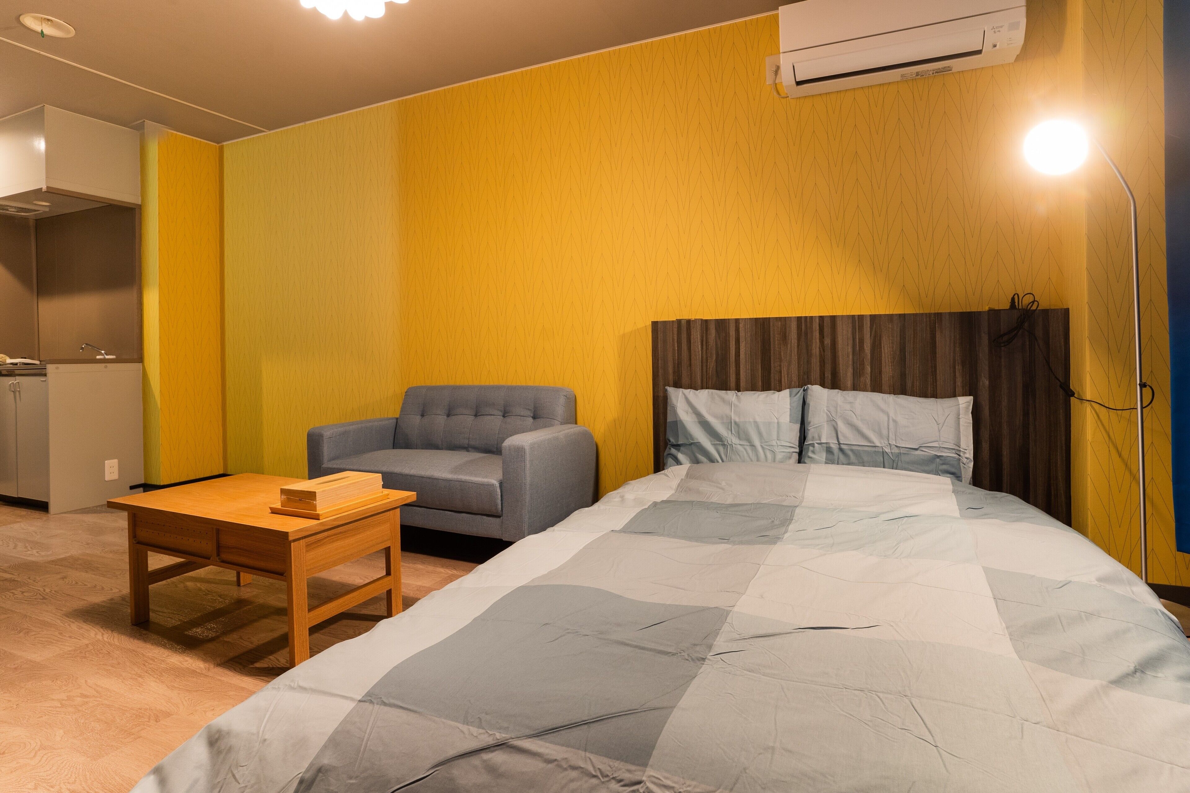 double room, non smoking (pet available) | 1 bedroom, down duvets, individually decorated, individually furnished