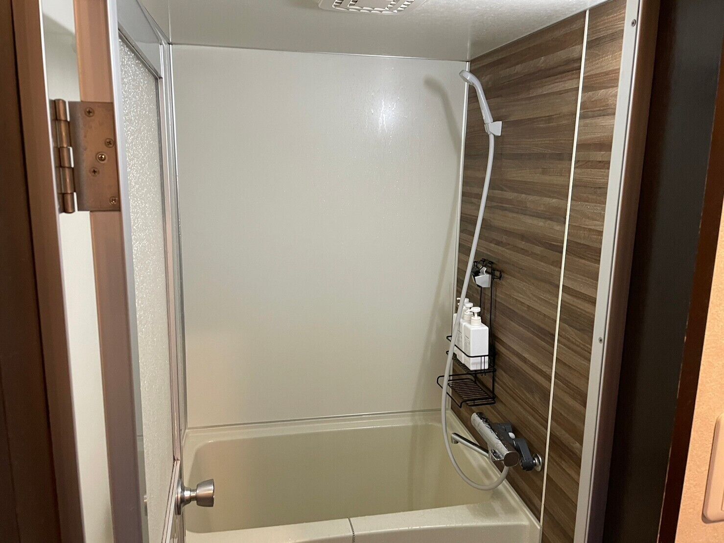 double room, non smoking | bathroom | slippers, towels