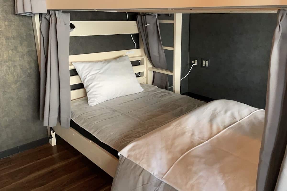 Gemeinsamer Schlafsaal | Daunenbettdecken, Bügeleisen/Bügelbrett, kostenloses WLAN, Bettwäsche