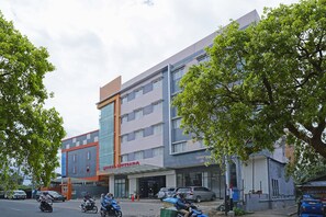 Front of property - Collection O 91373 M Hotel (Padang Sidempuan)