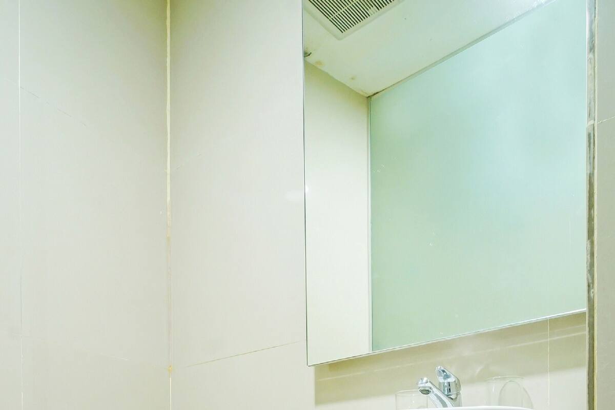 Dusche, kostenlose Toilettenartikel, Bidet, Handtücher