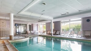 Pool - Apartment in Gréoux-Les-Bains near Lakes (Gréoux-les-Bains)
