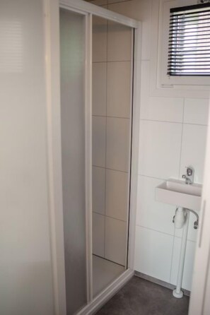 Uklassifisert bilde, 4 av 20, knapp