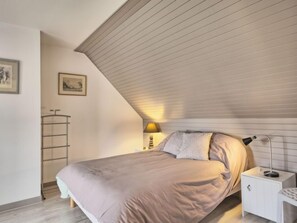 2 bedrooms, internet